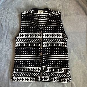 Vintage women’s sweater vest